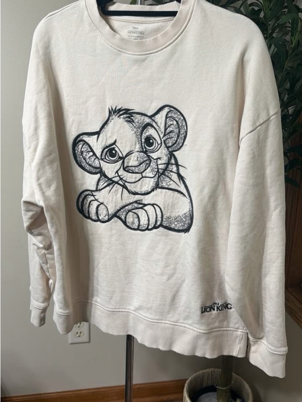 The Lion King Cream Graphic Sweatshirt - Unbranded
